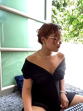 ladulceale online show from 19, 11, 2025