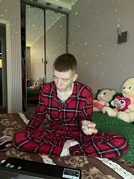 Snapshot of Cristian__Dior chatting on 7, 2, 2026 Cristian Dior online show from 7, 2, 2026