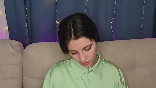 CasandraMickell online show from 14, 11, 2025