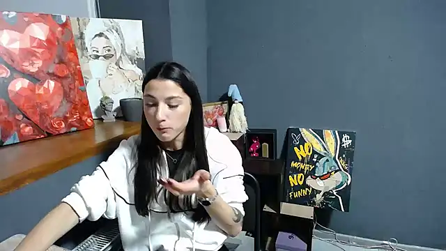 Snapshot of a_alessia chatting on 23, 10, 2025 a alessia online show from 23, 10, 2025