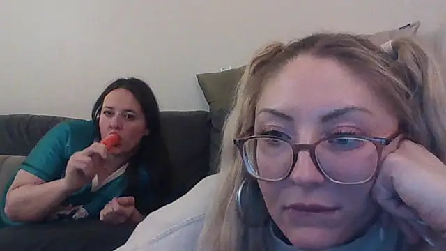 Snapshot of assstrogirl chatting on 10, 11, 2025 assstrogirl online show from 10, 11, 2025