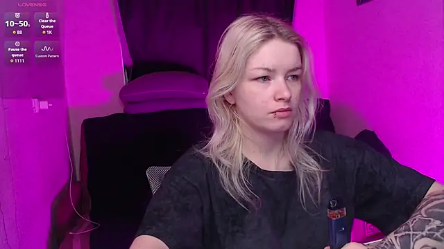 CherryNight6 online show from 25, 7, 2026