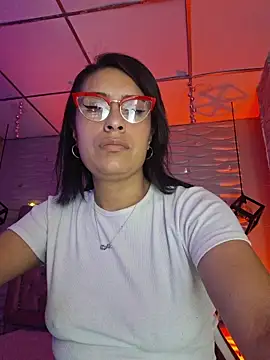 Roxanne Han online show from 21, 2, 2026