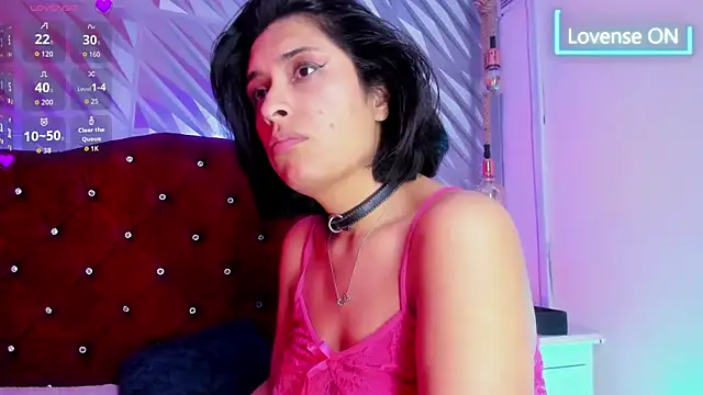 Roxanne Han online show from 26, 4, 2026