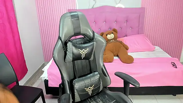 Milu 17 online show from 29, 10, 2025