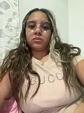 sofia montclair online show from 18, 11, 2025