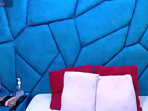 JulietaDiamond online show from 29, 4, 2026