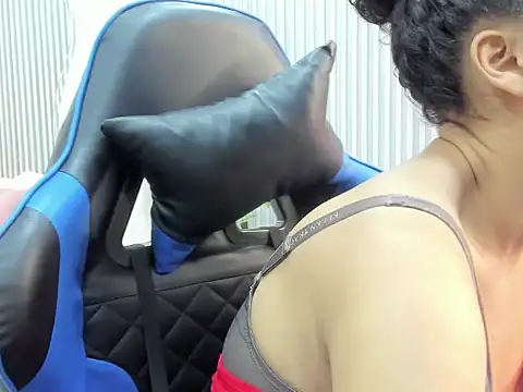 Snapshot of agata18_ chatting on 2, 12, 2025 agata18 online show from 2, 12, 2025