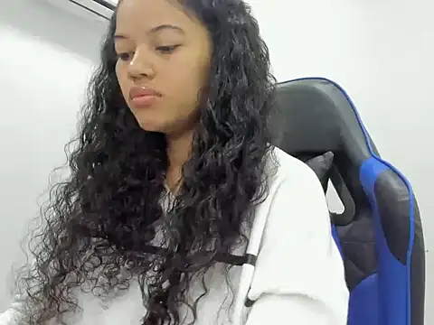 Snapshot of agata18_ chatting on 15, 1, 2026 agata18 online show from 15, 1, 2026