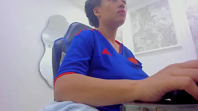 agata18  online show from 23, 4, 2026