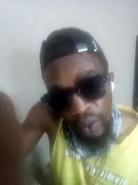 Snapshot of Blck420 chatting on 11, 11, 2025 Blck420 online show from 11, 11, 2025