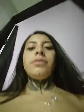 Snapshot of Mariam_schubertt chatting on 2, 12, 2025 Mariam schubertt online show from 2, 12, 2025