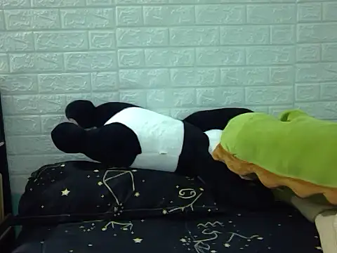 Snapshot of May2k2 chatting on 28, 2, 2026 May2k2 online show from 28, 2, 2026