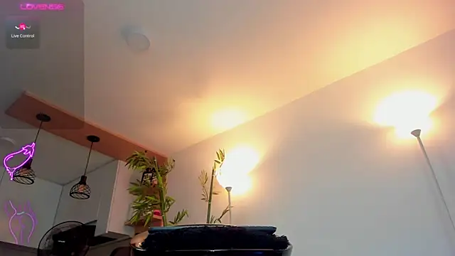 JessicaPratt online show from 13, 9, 2025