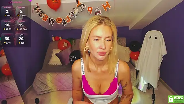 Snapshot of MadamMilly_ chatting on 25, 10, 2025 MadamMilly online show from 25, 10, 2025