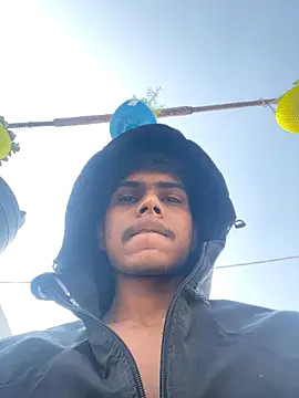 Snapshot of villainindian chatting on 27, 11, 2025 villainindian online show from 27, 11, 2025