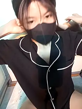 Cherry Le02 online show from 30, 3, 2026