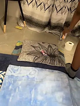 Nicole bash online show from 22, 3, 2026