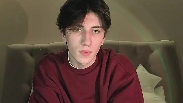 Oliver star boy  online show from 13, 2, 2026