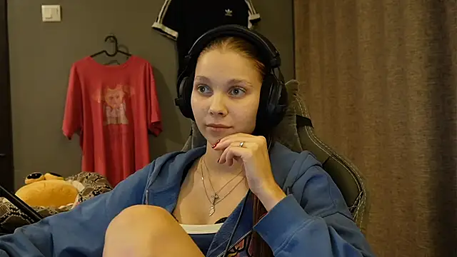 Softixq online show from 19, 11, 2025