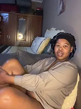 SweetCandy84 online show from 16, 11, 2025