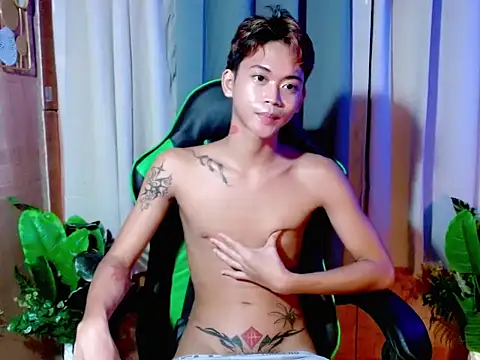AsianCuteGuy21 online show from 6, 11, 2025