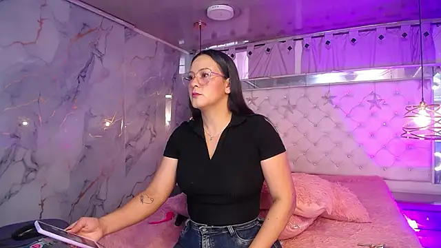 Melissa-roberts online show from 6, 3, 2026