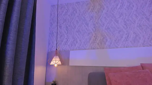 Vittoria  rossi online show from 18, 4, 2026