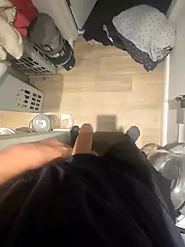 veryhornysussexmale online show from 31, 10, 2025