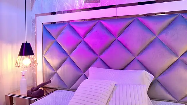  giggy 2 online show from 29, 11, 2025