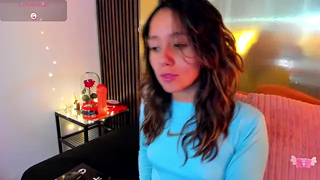 LunaaMorena online show from 15, 12, 2025