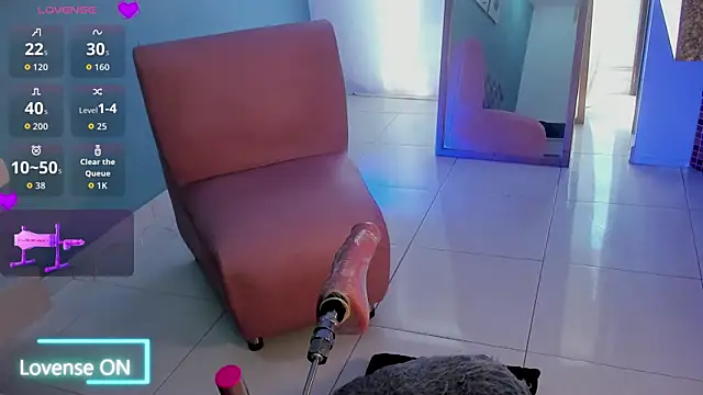 Luna Raay online show from 28, 2, 2026