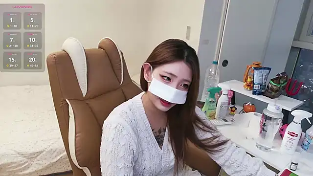 Milk Sola online show from 6, 11, 2025