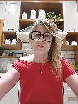 susylux online show from 18, 4, 2026