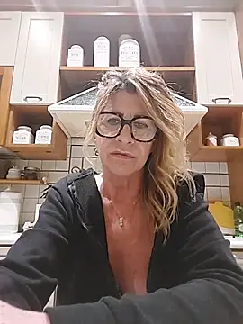 susylux online show from 25, 4, 2026