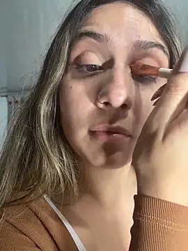 sarah honey   online show from 27, 10, 2025