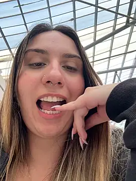 sarah honey   online show from 28, 7, 2026