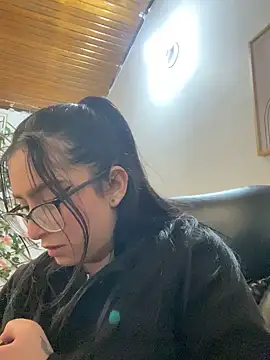 Kloe Novoa online show from 29, 10, 2025