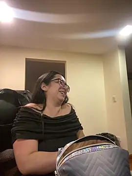 Kloe Novoa online show from 26, 3, 2026