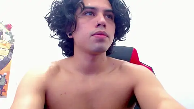 Snapshot of LiamRidesr chatting on 24, 10, 2025 LiamRidesr online show from 24, 10, 2025