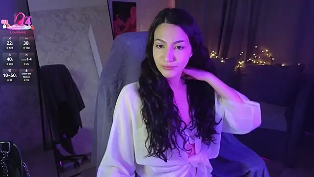 Mulan Lo online show from 17, 11, 2025