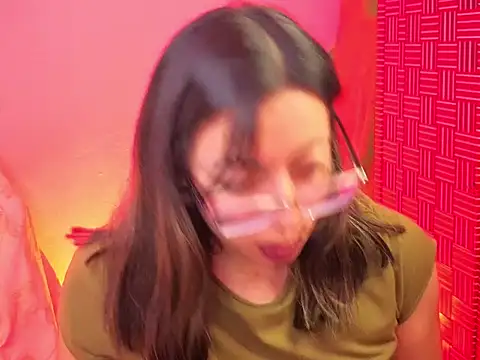 Snapshot of zylla_storn chatting on 16, 12, 2025 zylla storn online show from 16, 12, 2025