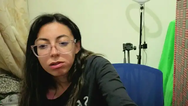 Snapshot of zylla_storn chatting on 29, 3, 2026 zylla storn online show from 29, 3, 2026
