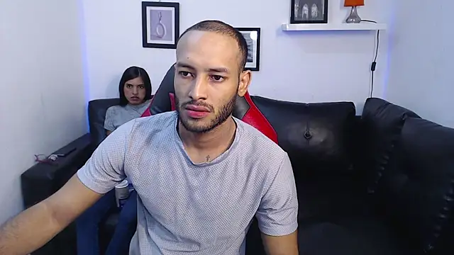 Giselle Max online show from 8, 11, 2025