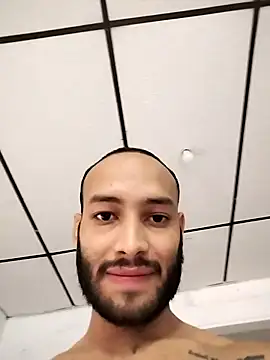 Giselle Max online show from 25, 11, 2025