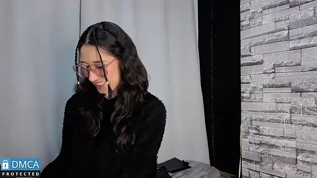 eva delight  online show from 25, 4, 2026