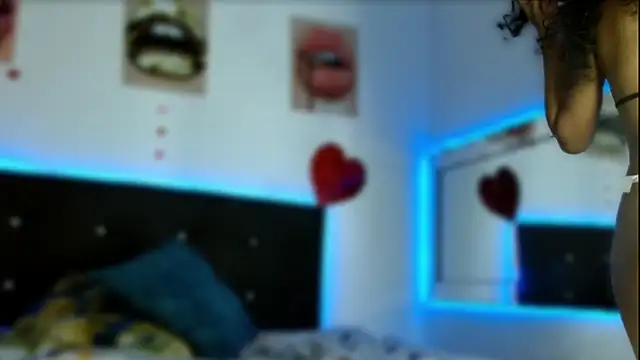 antonella pink2 online show from 13, 11, 2025