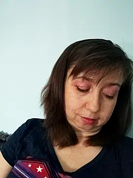 MaryKiki5619 online show from 22, 4, 2026