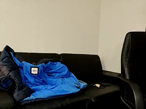 Snapshot of stripcumboy chatting on 5, 12, 2025 stripcumboy online show from 5, 12, 2025