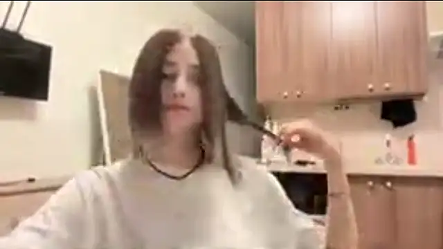 AidaGloshen online show from 27, 10, 2025